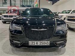 کرایسلەر 300
